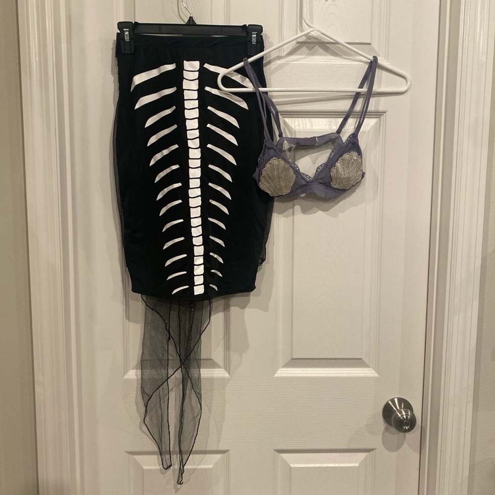 Dolls Kill Black and White Spine Pencil Skirt